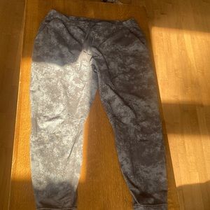 Vintage Lulu sweat pants